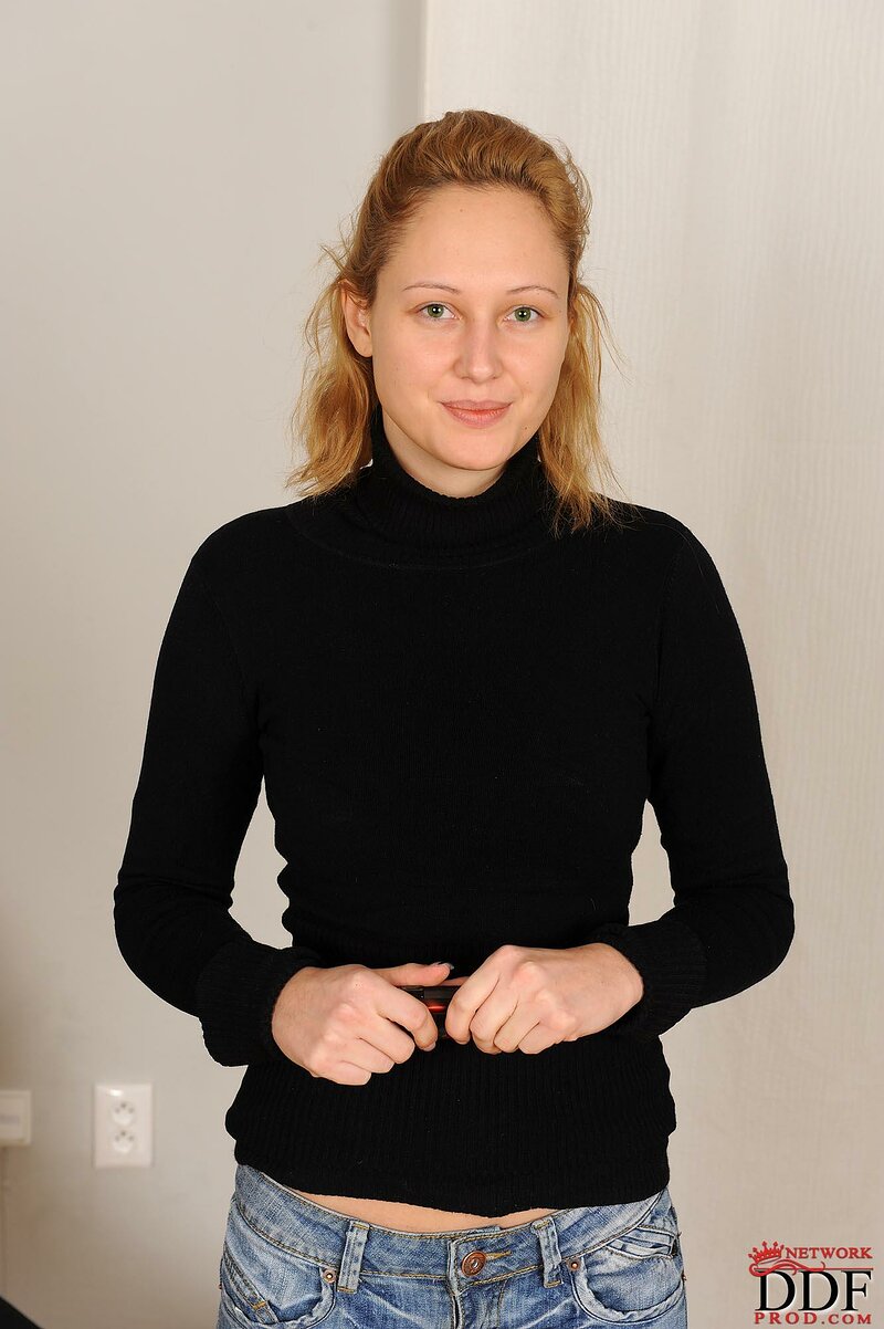 Елена, 19